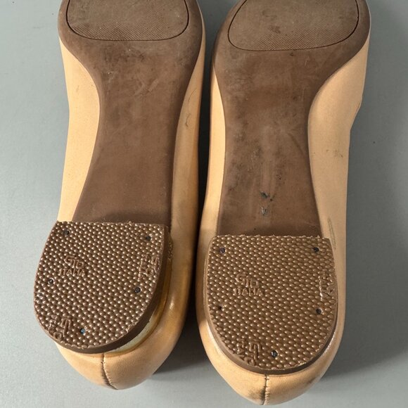 Tory Burch Pointed-Toe Ballerina Cream Leather Flats with Gold Heel, Size 8.5 - Picture 12 of 15